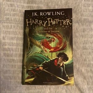 HARRY POTTER & The Chamber of Secrets book